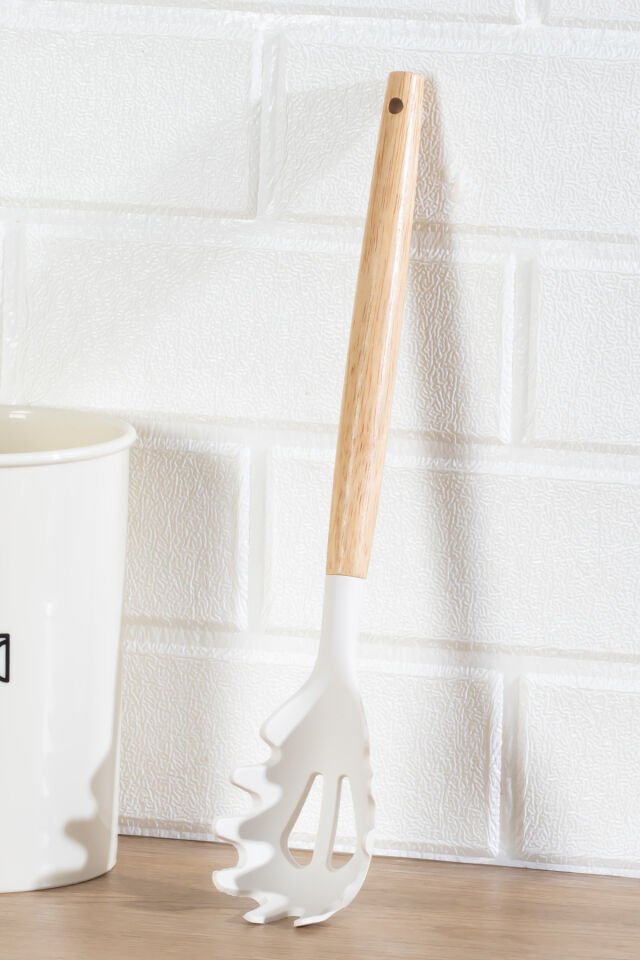 Porsima 3163 Standlı Bambu Ahşap Saplı Silikon 11 Parça Servis Takımı Seti Beyaz